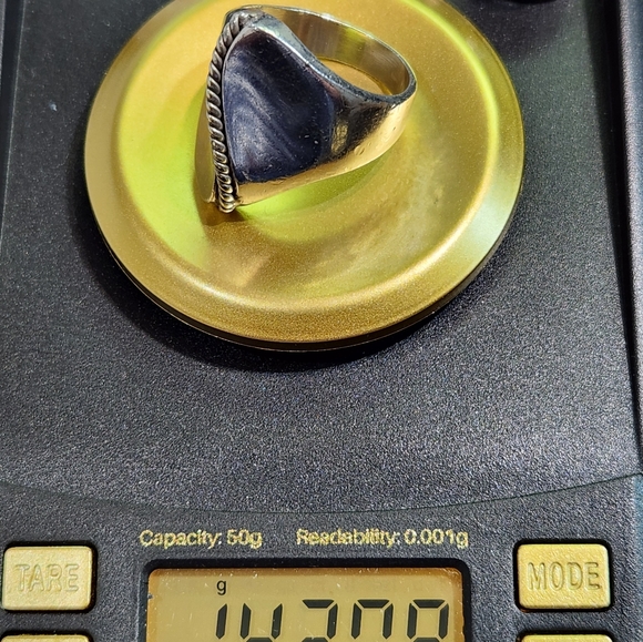 Genuine Vintage Sterling Silver "Twisted Abstract Wave" Solid Ring (Size 7.75) - Picture 12 of 12